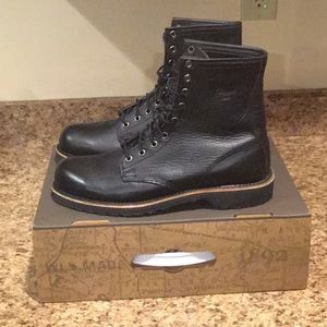 thorogood tomahawk black